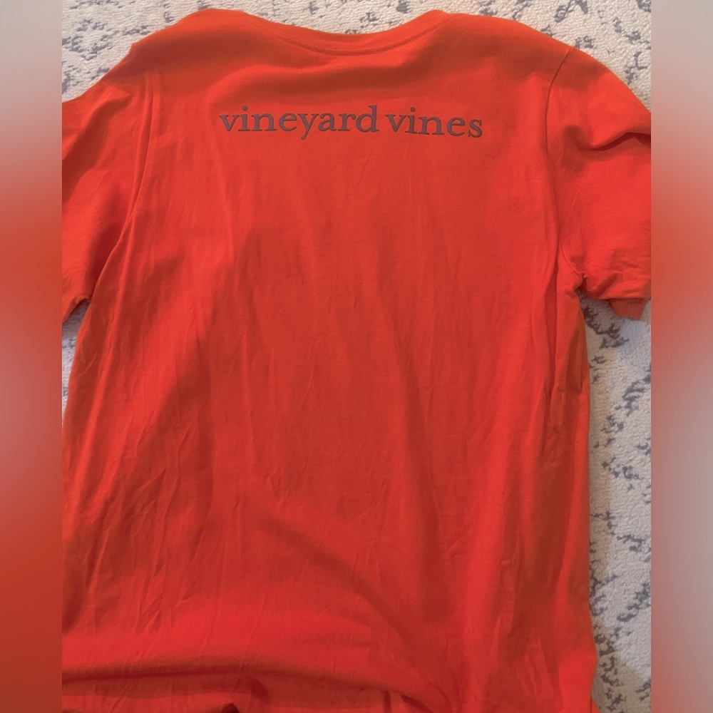 Boys size XL vineyard vines long sleeve tee